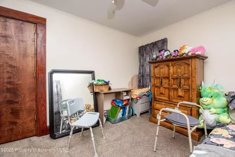 Bedroom - 741 N 743 Sumner Ave, Scranton, PA 18504 photo 14 of 24