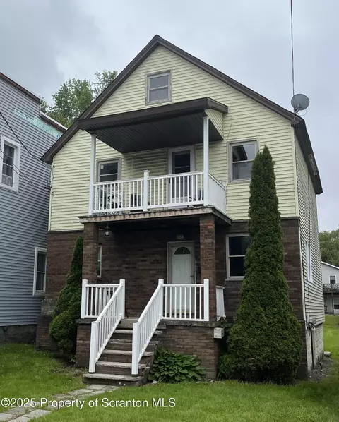 533 E Pine St, Olyphant, PA 18447