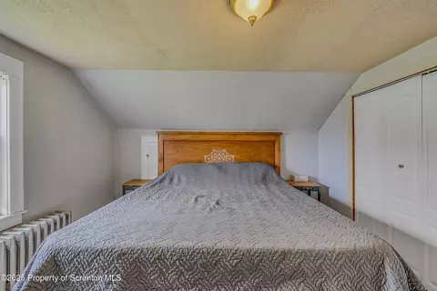 Bedroom - 115 Marion St, Old Forge, PA 18518 photo 3 of 6
