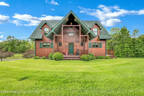 803 Paye Hill Rd, Union Dale, PA 18470