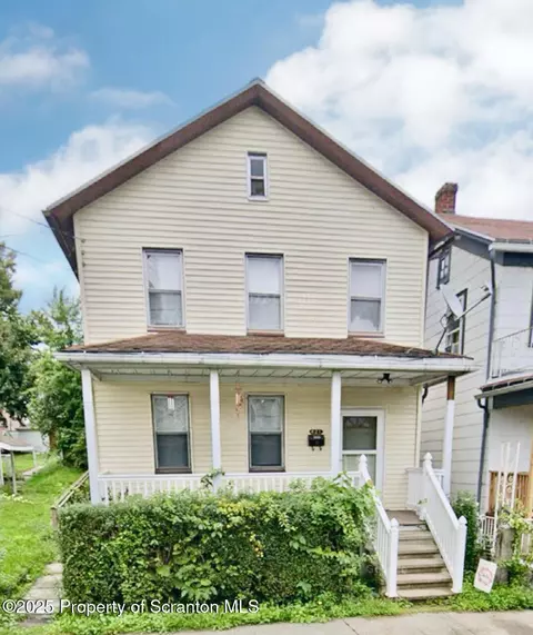 421 Willow St, Scranton, PA 18508