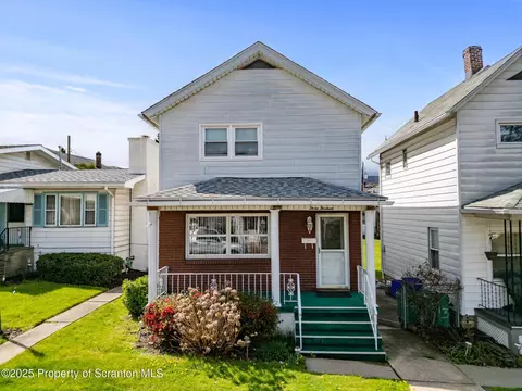 313 N Sumner Ave, Scranton, PA 18504