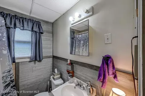 Bath - 1221 1223 Eynon St, Scranton, PA 18504 photo 1 of 6