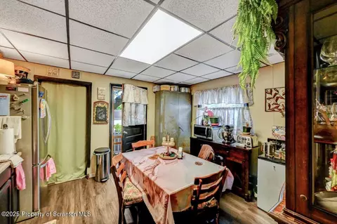 Dining - 1221 1223 Eynon St, Scranton, PA 18504 photo 1 of 2