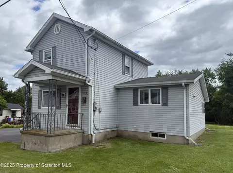 129 Casper St, Old Forge, PA 18518