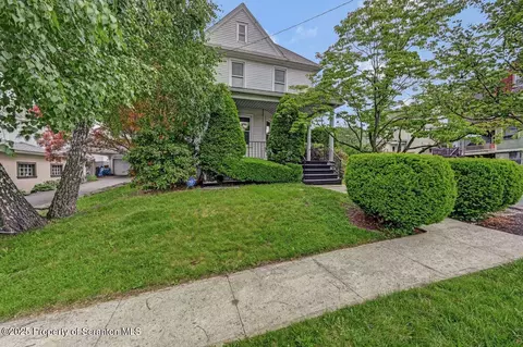 405 Dudley St, Dunmore, PA 18512