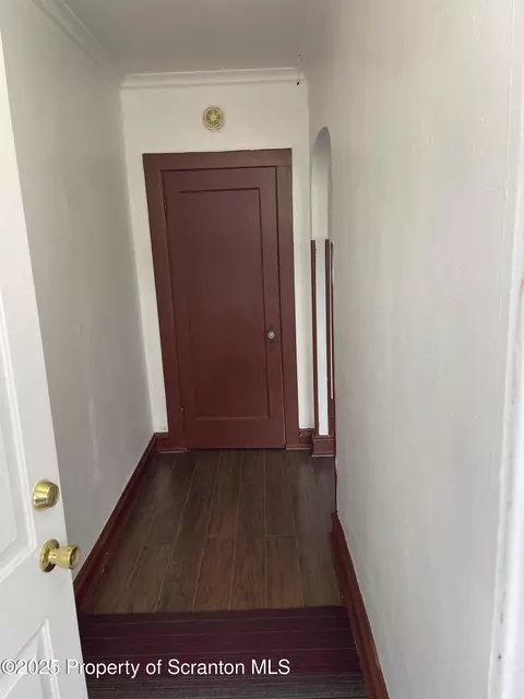 Entry Way - 809 Cedar Ave, Scranton, PA 18505 photo 1 of 1