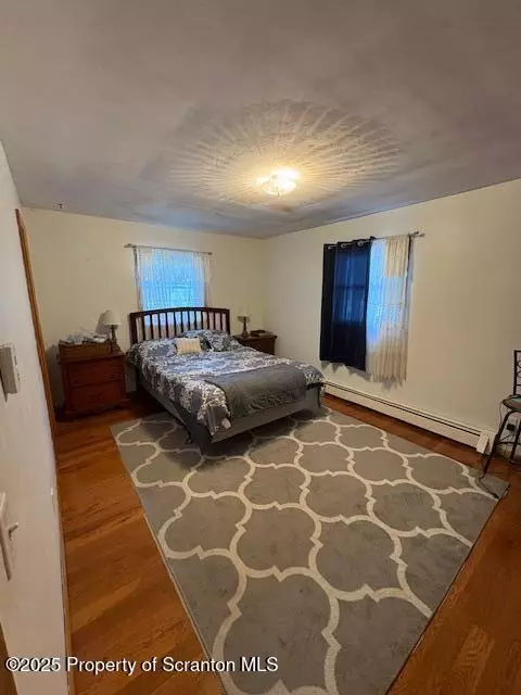 1050 Robert Rd, Old Forge, PA 18518 photo 11
