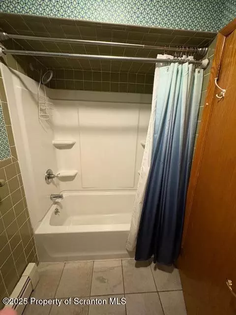 1050 Robert Rd, Old Forge, PA 18518 photo 10
