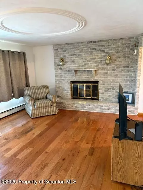 1050 Robert Rd, Old Forge, PA 18518 photo 7