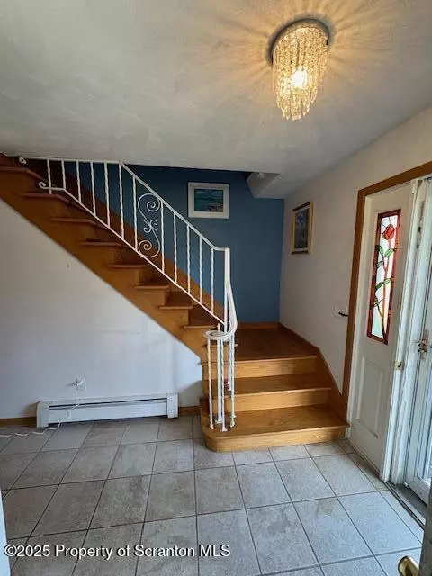 1050 Robert Rd, Old Forge, PA 18518 photo 16