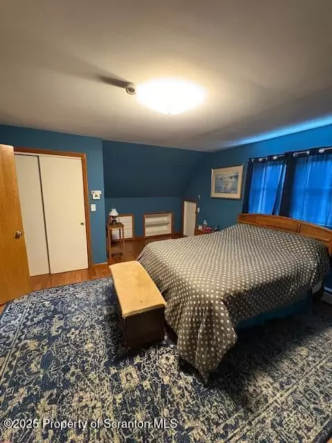 1050 Robert Rd, Old Forge, PA 18518 photo 23