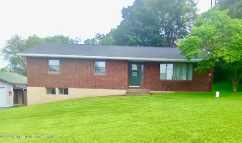 13 Mundro Rd, Scott Twp, PA 18447