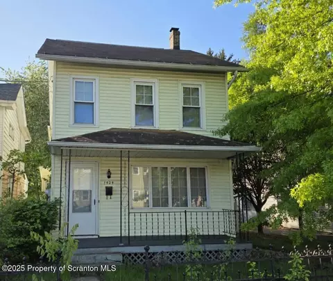 1424 Capouse Ave, Scranton, PA 18509