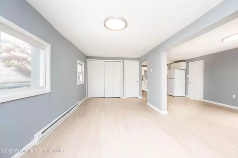 Living - 98 Rose Ln, Old Forge, PA 18518 photo 1 of 7