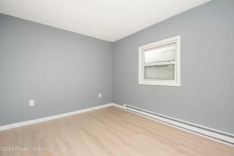 Bedroom - 98 Rose Ln, Old Forge, PA 18518 photo 4 of 4