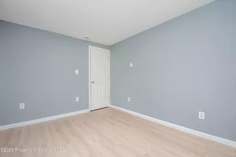 Bedroom - 98 Rose Ln, Old Forge, PA 18518 photo 1 of 4