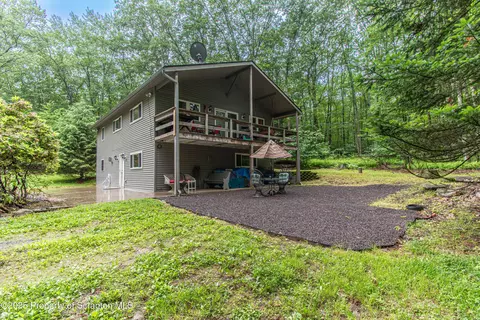 15 Queens, Jefferson Twp, PA 18436