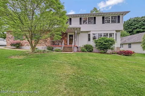 1001 Woodland Way, Clarks Summit, PA 18411