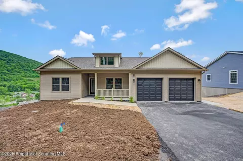 295 Scott Rd, South Abington Twp, PA 18411