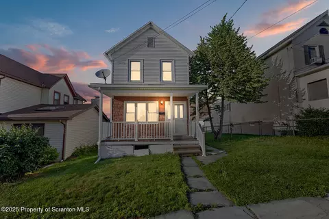 1324 Dartmouth St, Scranton, PA 18504