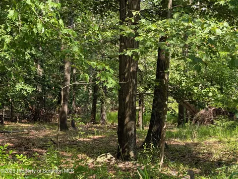 Marginal Road, Scranton, PA 18504