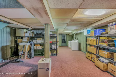 932 12 E Drinker St, Dunmore, PA 18512 photo 38