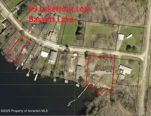 Maple Drive Bassett Lake, Dalton, PA 18414