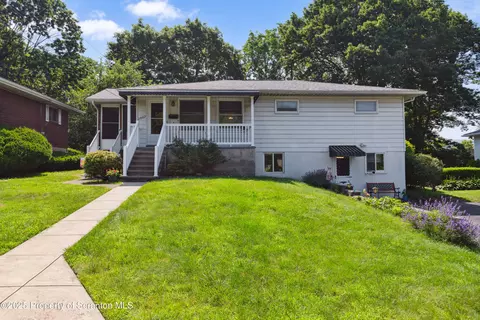 2807 S Webster Ave, Scranton, PA 18505