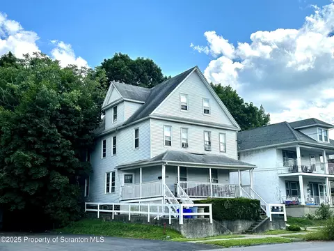1320-1322 Wyoming, Scranton, PA 18509