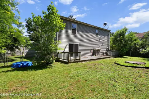 172 Casper St, Old Forge, PA 18518 photo 28
