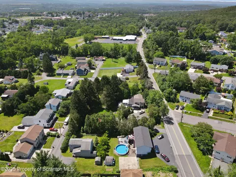 172 Casper St, Old Forge, PA 18518 photo 32