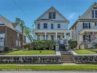 412 Ward St, Dunmore, PA 18512