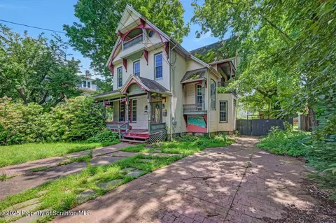 1642 Sanderson Ave, Scranton, PA 18509