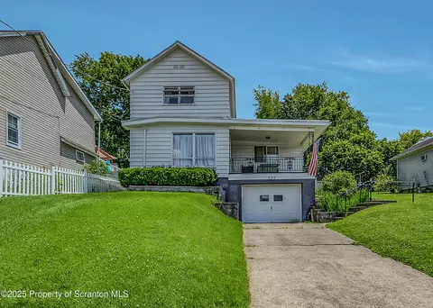 523 1st Ave, Jessup, PA 18434
