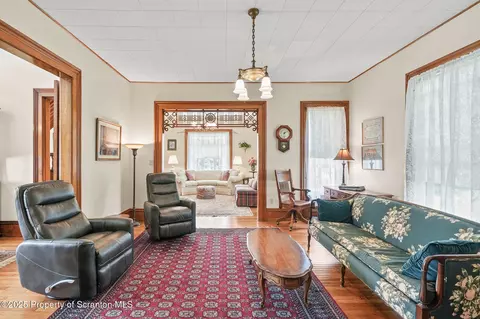 Living - 239 Jackson St, Thompson, PA 18465 photo 4 of 8