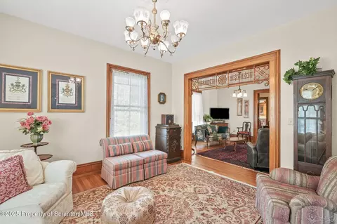 Living - 239 Jackson St, Thompson, PA 18465 photo 3 of 8