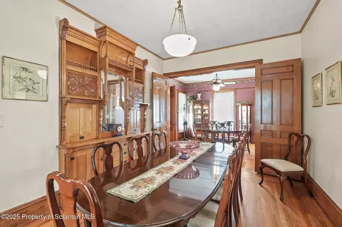 Dining - 239 Jackson St, Thompson, PA 18465 photo 3 of 6