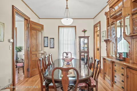 Dining - 239 Jackson St, Thompson, PA 18465 photo 2 of 6