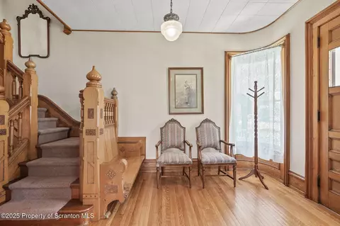 Entry Way - 239 Jackson St, Thompson, PA 18465 photo 2 of 10