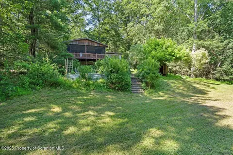 1121 St Johns Rd, Drums, PA 18222