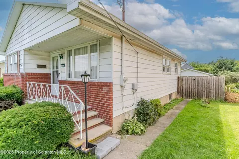 1053 Beech St, Archbald, PA 18403