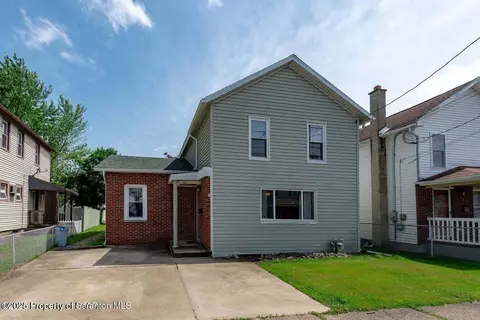 121 Cedar St, Exeter, PA 18643