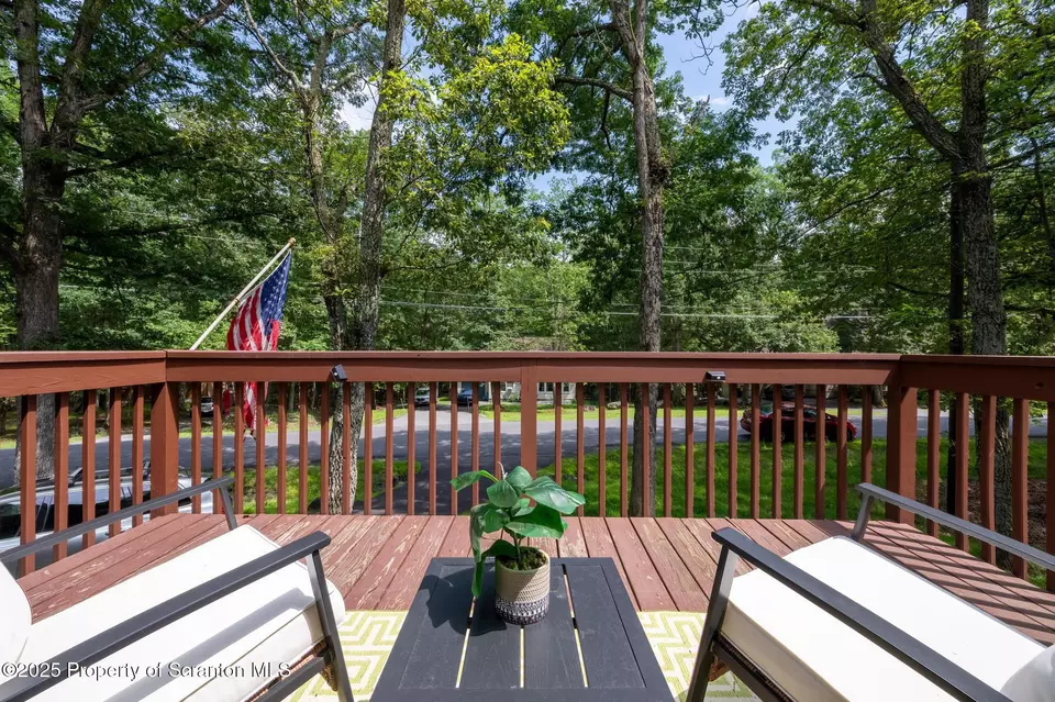 Exterior - 257 Somerset Dr, East Stroudsburg, PA 18301 photo 4 of 5