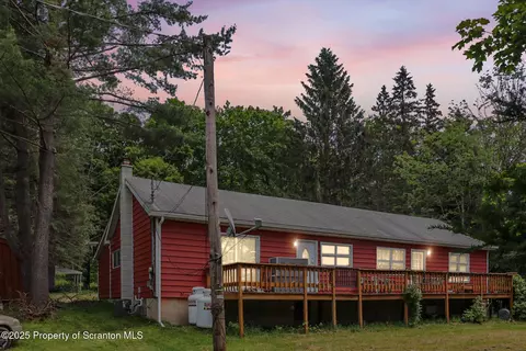 74 Matthews Rd, Spring Brook, PA 18444