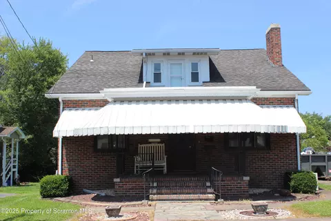 205 Orchard St, Old Forge, PA 18518