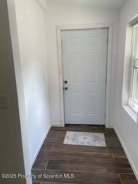 349 Spring St, Scranton, PA 18508