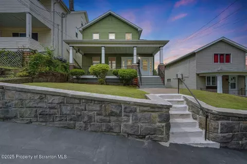 336 Maple St, Scranton, PA 18505