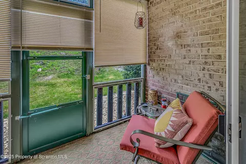 Exterior - 1504 Summit Pt, Scranton, PA 18508 photo 1 of 4