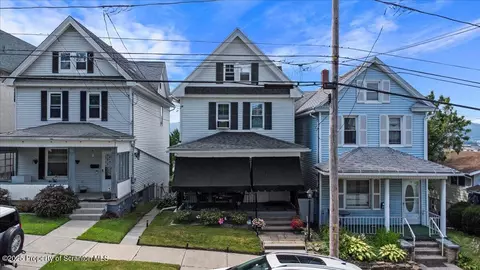 126 Crown Ave, Scranton, PA 18505